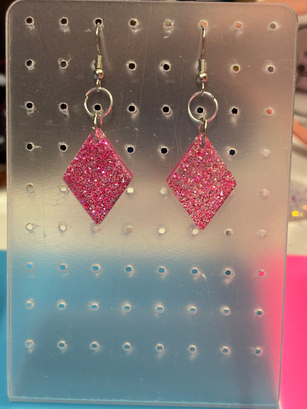 Petal Spark mini earrings