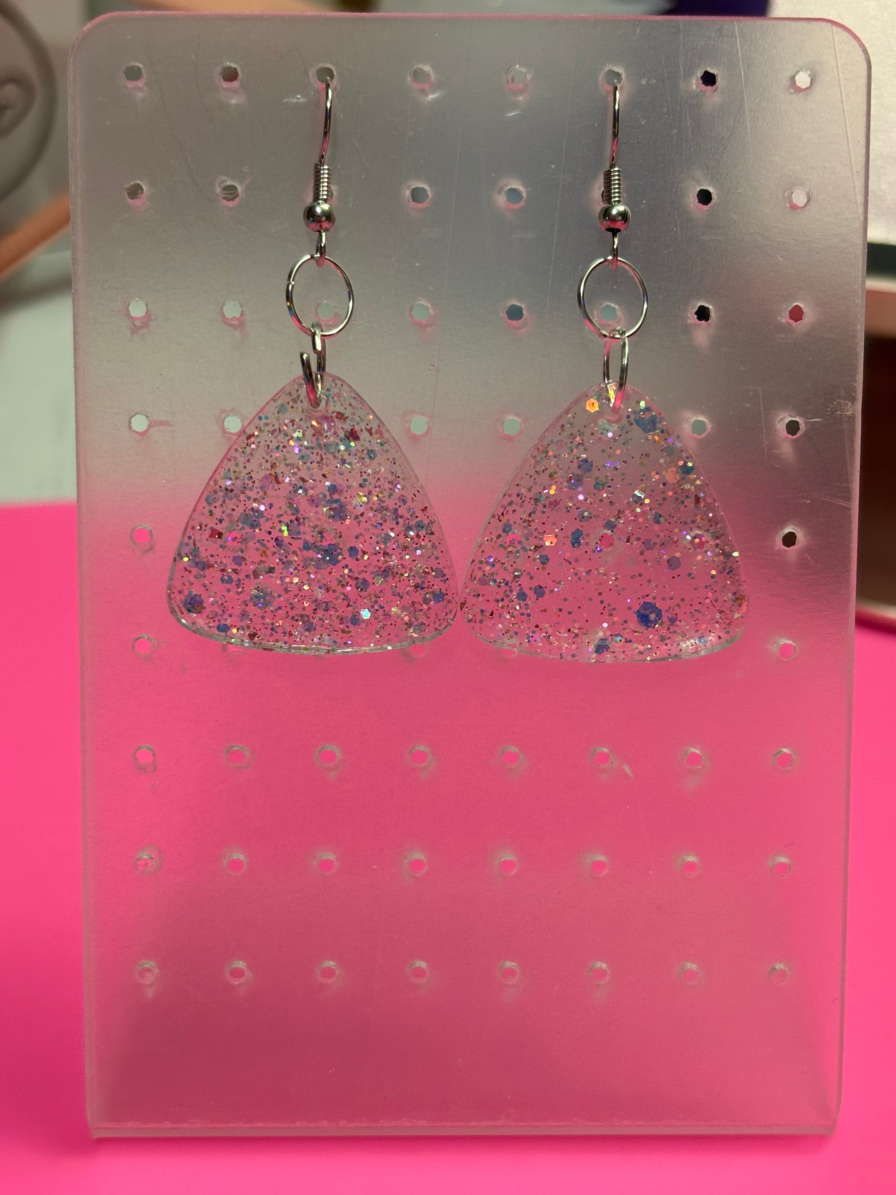 Petal glow mini earrings