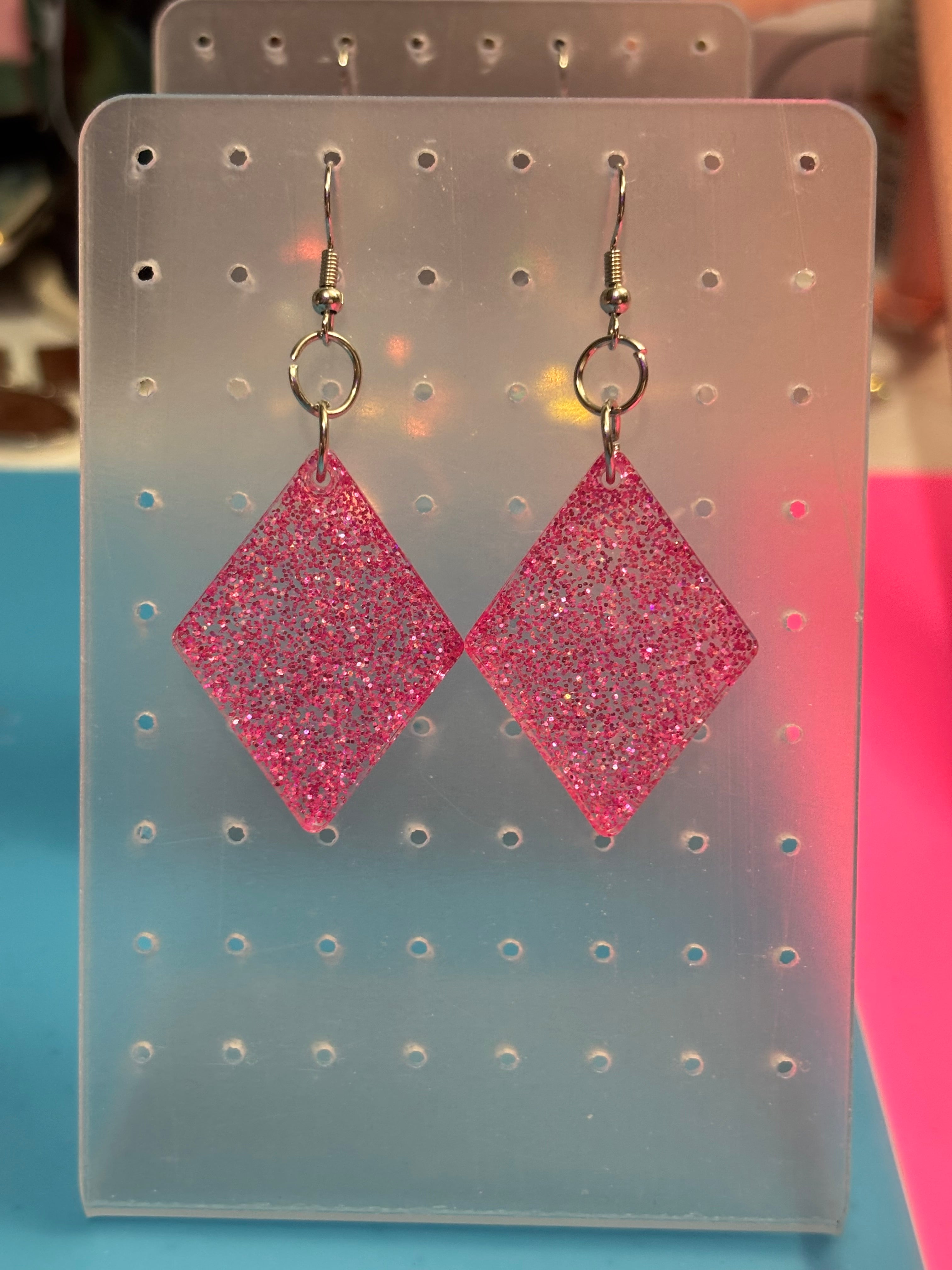Petal Spark mini earrings